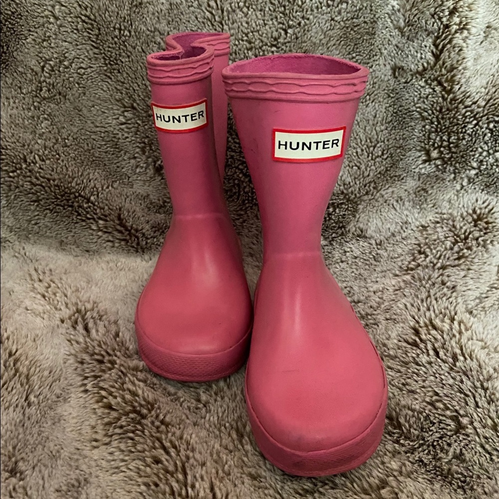 Pink Hunter rain boots for toddler